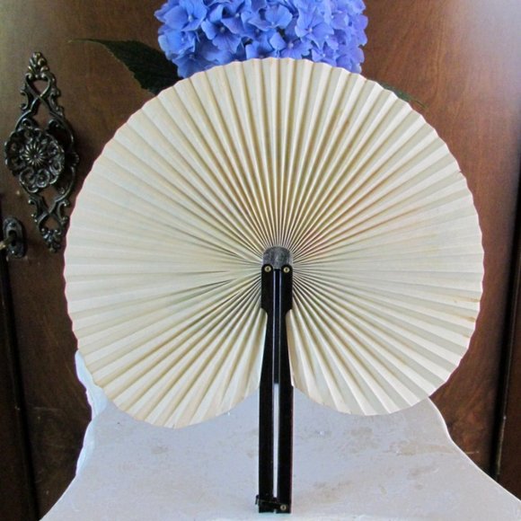 FAN ASIAN PAPER FOLDING FAN, BIRD PAINTING, METAL CLOSURE, CHINA or JAPAN - Picture 3 of 5